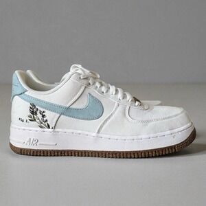Nike Air Force 1 '07 SE Indigo Women's Size 9.5 Low Sneakers White Blue